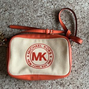 MICHAEL KORS